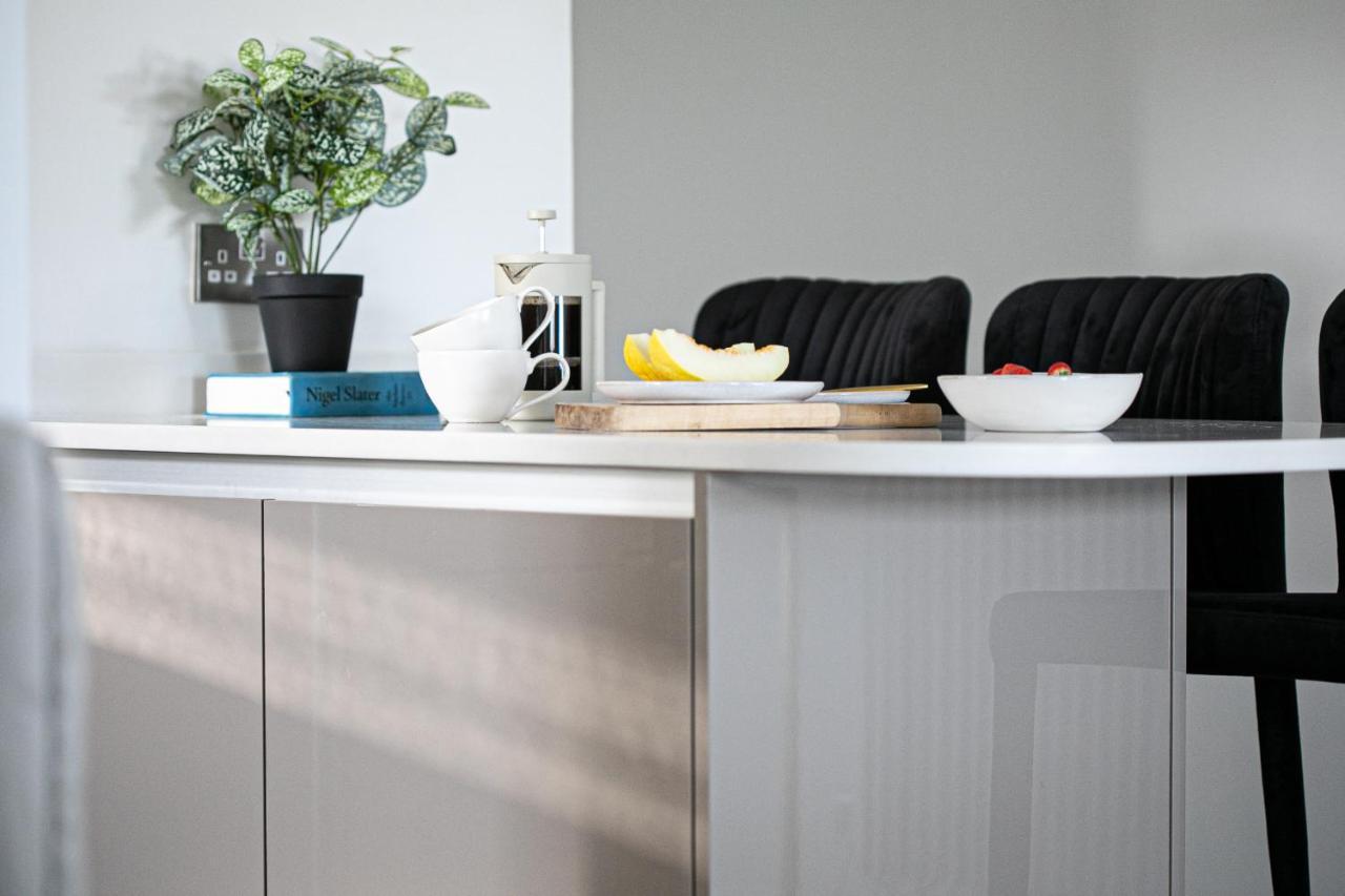 The Seaview Suites At The Corbyn Apartments Torquay Eksteriør bilde