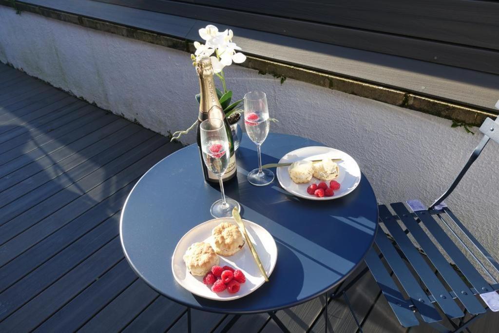 The Seaview Suites At The Corbyn Apartments Torquay Eksteriør bilde